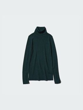 Uniqlo Forest Green 100% Merino Wool Turtleneck Sweater